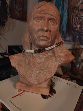 Native American Dentalium Shell Choker/ Necklace* Native Made